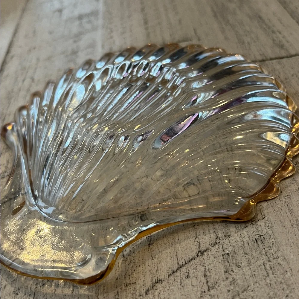 Gold-Trimmed Shell-Shaped Glass Dish